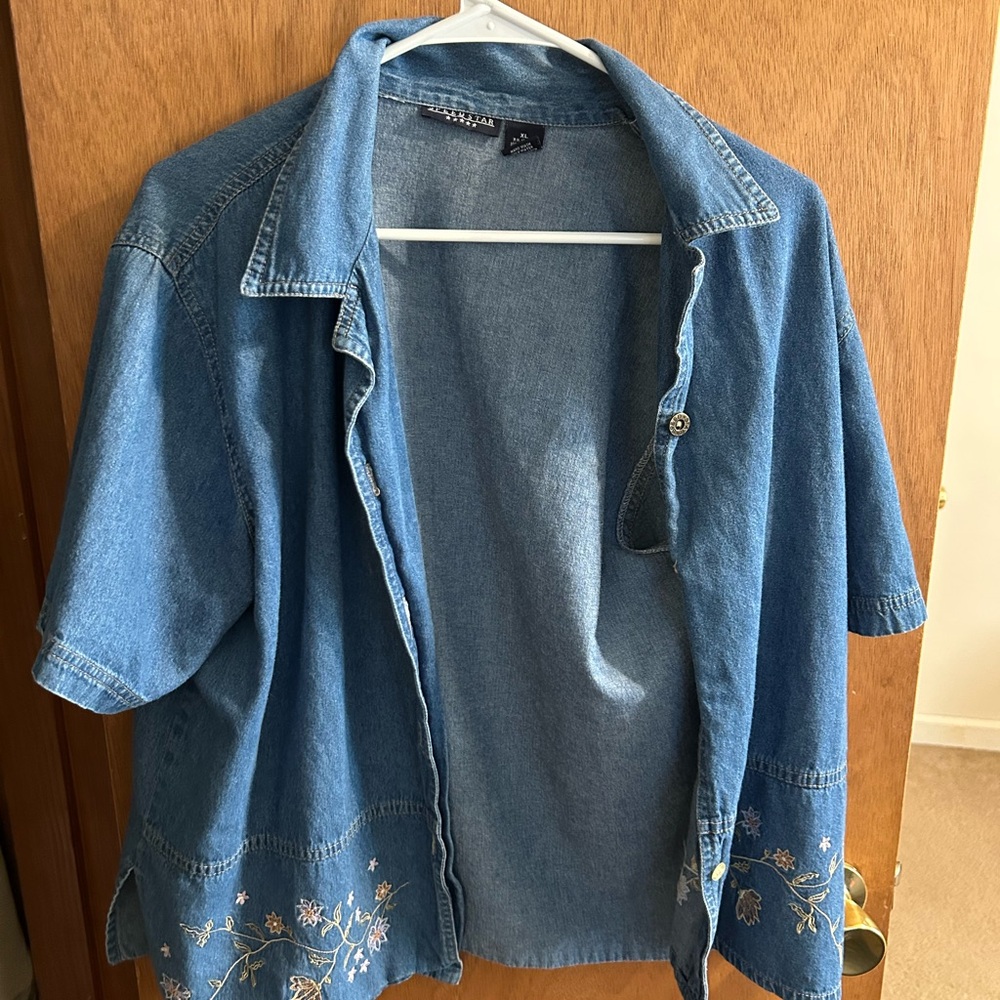 Blue Denim Short Sleeve Shirt with Floral Embroidery